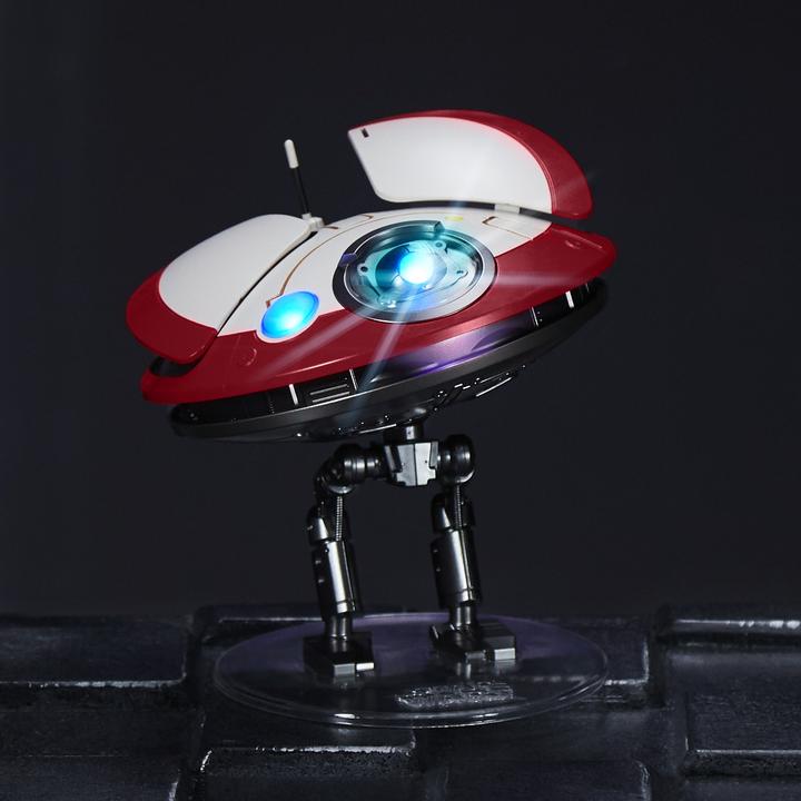 Actual product image Hasbro Sinclair Animatronic