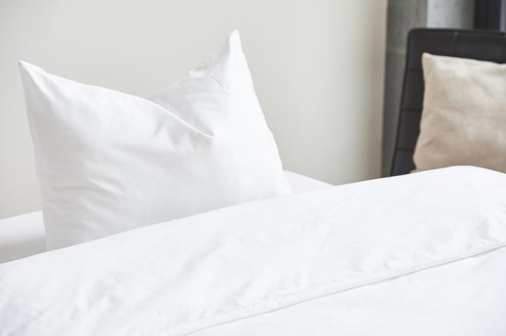 Actual product image Room05 Hotel Collection (Duvet cover, 135 x 200 cm)