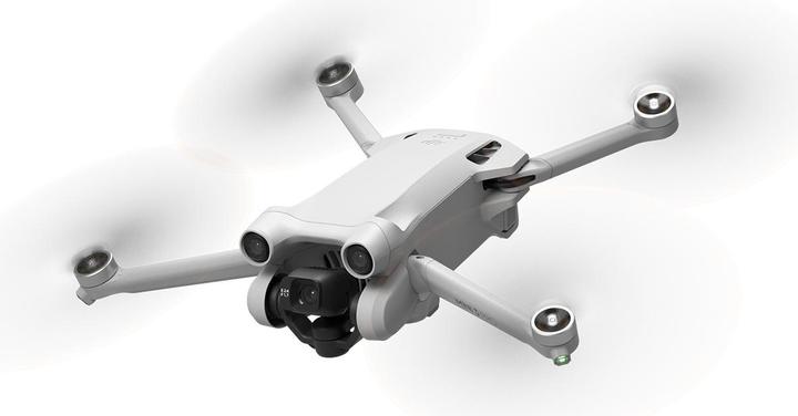 Actual product image DJI Mini 3 Pro with RC Controller (34 min, 249 g, 48 Mpx)