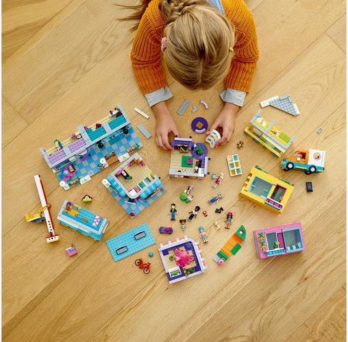 Image du produit LEGO Immeuble d'habitation (41704, LEGO Friends)