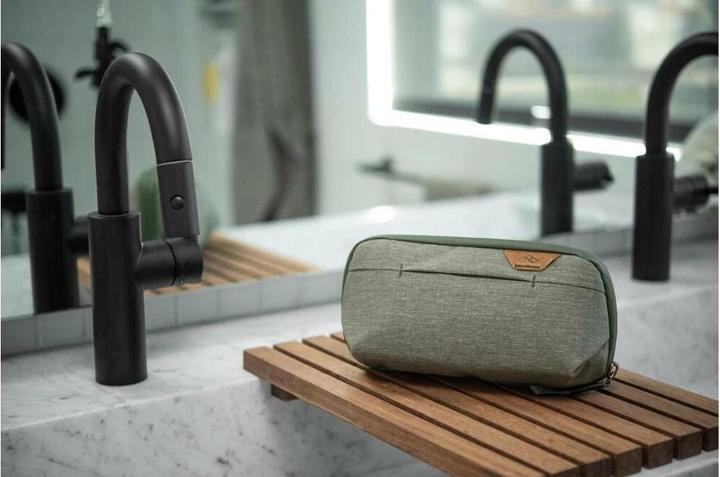 Actual product image Peak Design Wash Pouch size S (1 l)