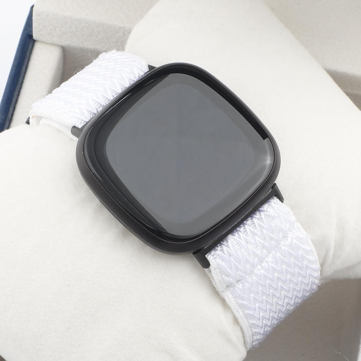 Actual product image Cover-Discount Fitbit Versa 4 / Sense 2 - Nylon Replacement Bracelet white (Nylon)