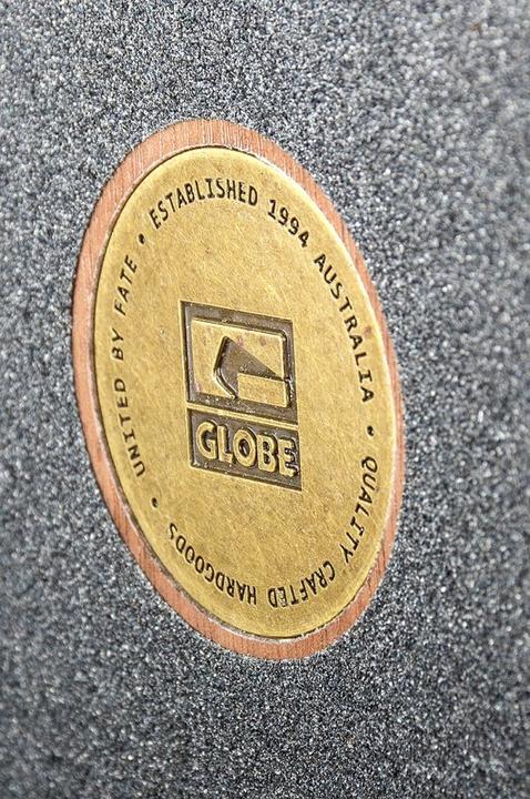 Actual product image Globe Blazer (26")