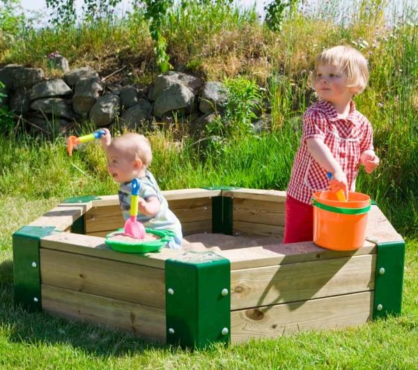 Actual product image Hörby Bruk Trae Sandbox 150