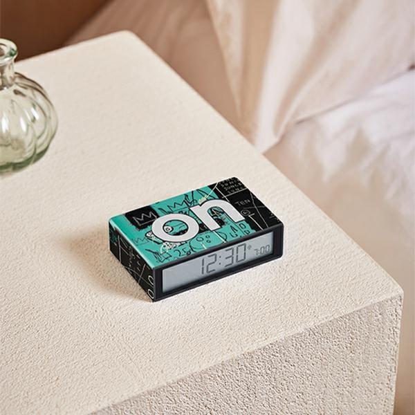 Actual product image Lexon Flip+ X JMB Budzik sterowany radiowo czarny/equals pi LR150BSQ-B