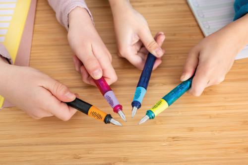 Produktbild Pelikan o Junior Schreiblernfül Rechtsh. Anthrazit A (Anthrazit, 1 x)