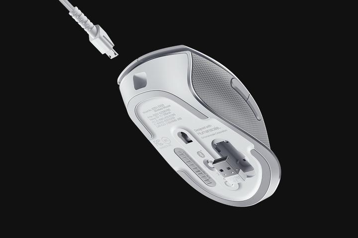 Actual product image Razer Pro Click (Wireless, Cable)
