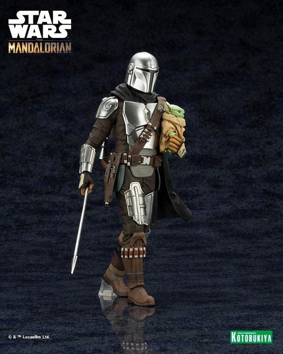 Actual product image Kotobukiya Star Wars The Mandalorian statuette PVC ARTFX 1/10 Mandalorian & Grogu with Beskar Staff 18 cm