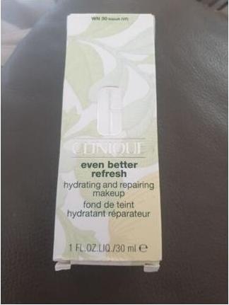 Actual product image Clinique Even Better Refresh (WN 30 Biscuit)