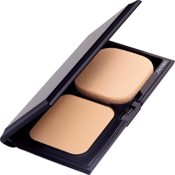 Actual product image Shiseido Sheer Matifying Compact, Oil-Free, Long Lasting, Compact Foundati