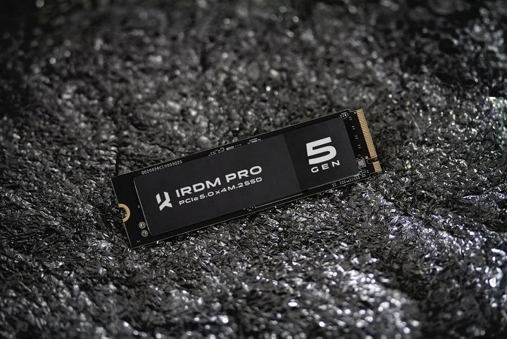 Image du produit Goodram IRDM PRO GEN 5 IRP-SSDPR-P54S-2K0-80 (2 Go, M.2)