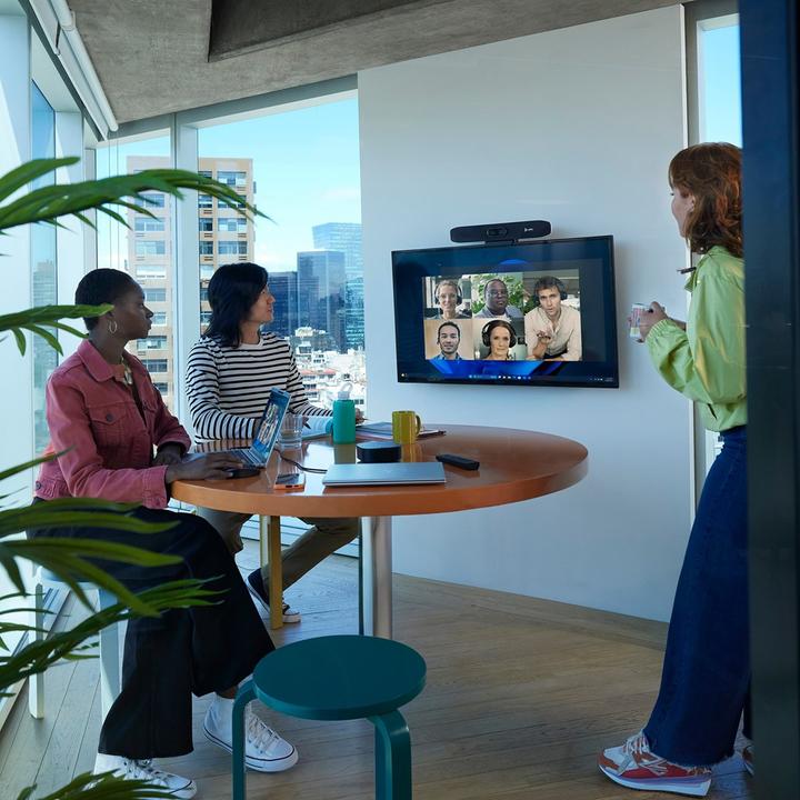 Produktbild Poly Studio R30 USB Video Bar