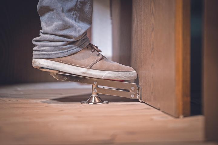 Immagine prodotto Schwaiger Sollevatore di porte HANDY-LIFT (120 kg)