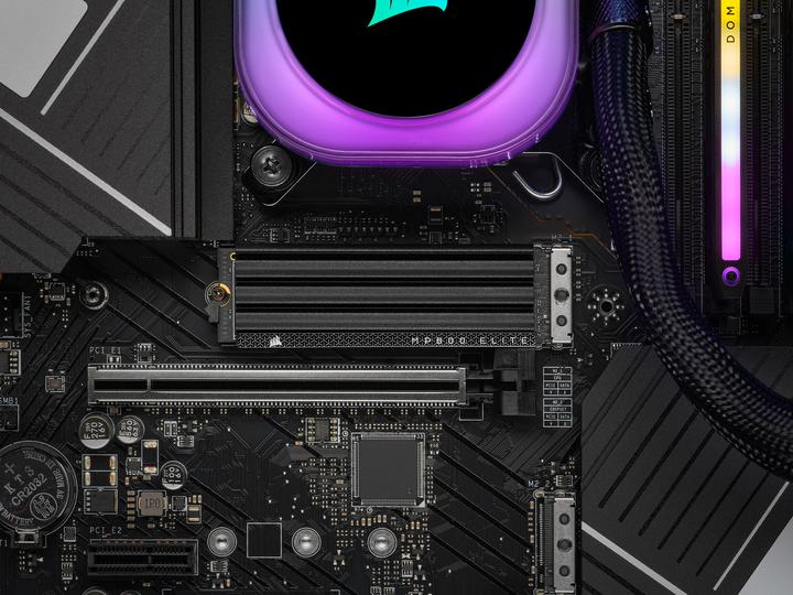 Actual product image Corsair MP600 ELITE 4TB NVMe PCIe M.2 SSD with heatsink (4000 GB, M.2 2280)