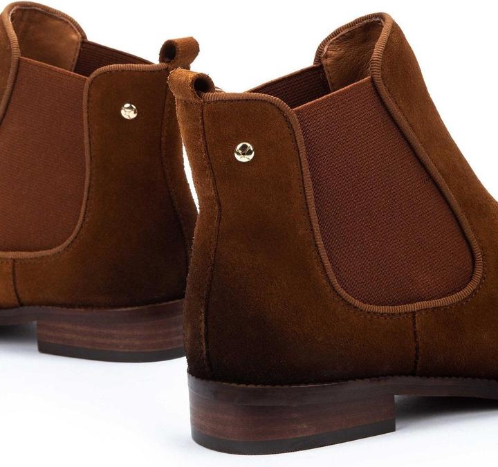 Actual product image Pikolinos Royal (36)