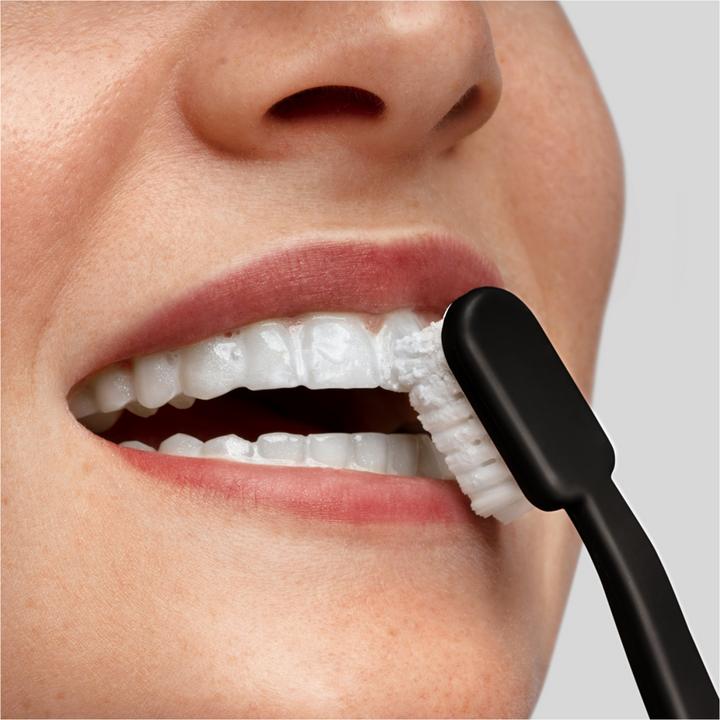 Actual product image SmilePen black edition (Powder)