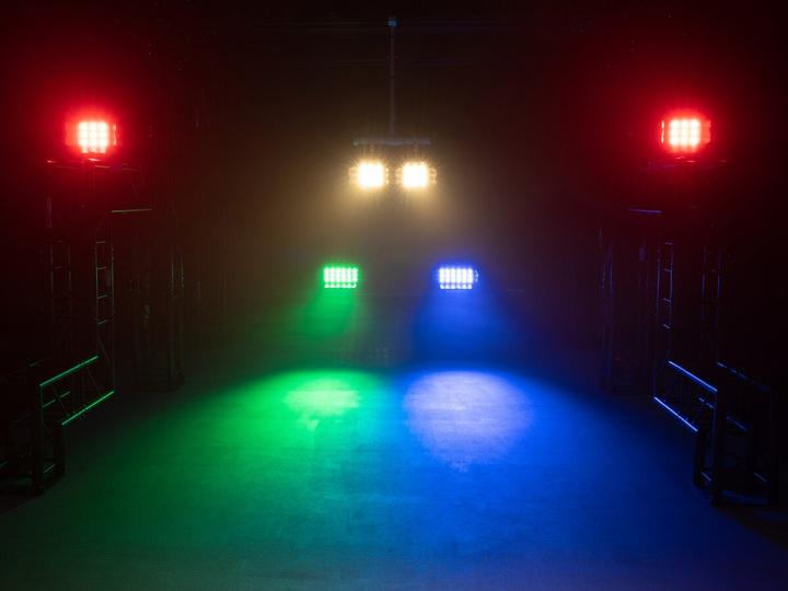 Actual product image Eurolite LED CLS-18 QCL RGB/WW 18x7W (7 W, LED)