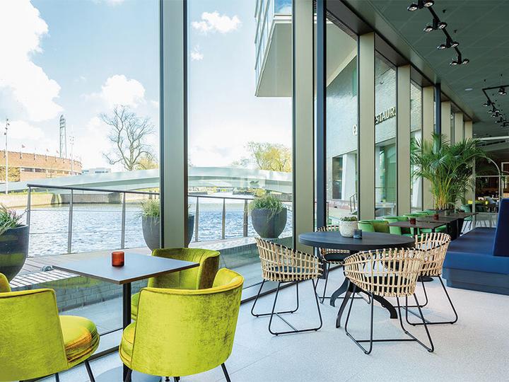 Produktbild Smartbox 1 Übernachtung mit der Familie im 4* Olympic Hotel Amsterdam (4 Pers.)