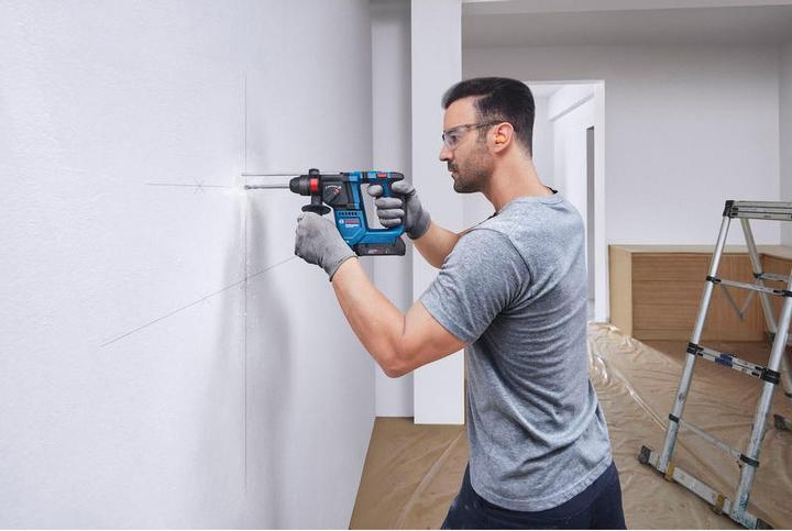 Produktbild Bosch Professional GBH 18V-18 Akku-Bohrhammer mit SDS plus (Akkubetrieb)