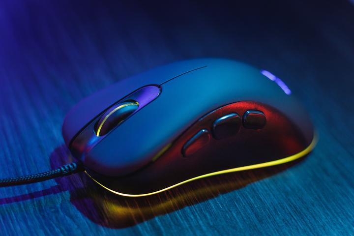 Image du produit SureFire Souris de jeu Condor Claw à 8 boutons avec RGB (Filaire)