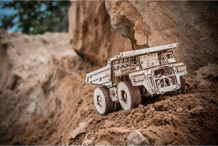 Image du produit Eco Wood Art Camion à benne BelAZ-75600