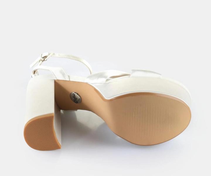 Actual product image Buffalo 's sandals kya bow - vegan satin (40)