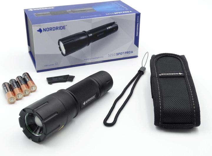 Produktbild Nordride Taschenlampe schwarz mit LED - 6 Funktion - 430 Lumen (3.70 cm, 430 lm)