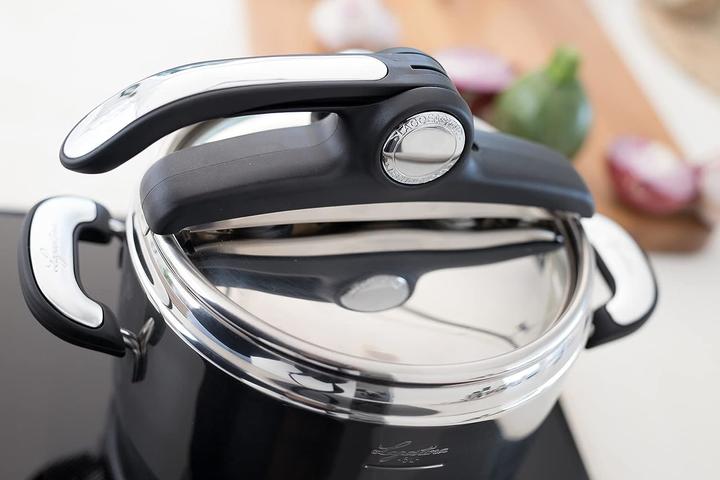 Image du produit Lagostina Autocuiseur Novia, 22 cm, 7 L (22 cm, Cuiseur à vapeur, Acier inoxydable)