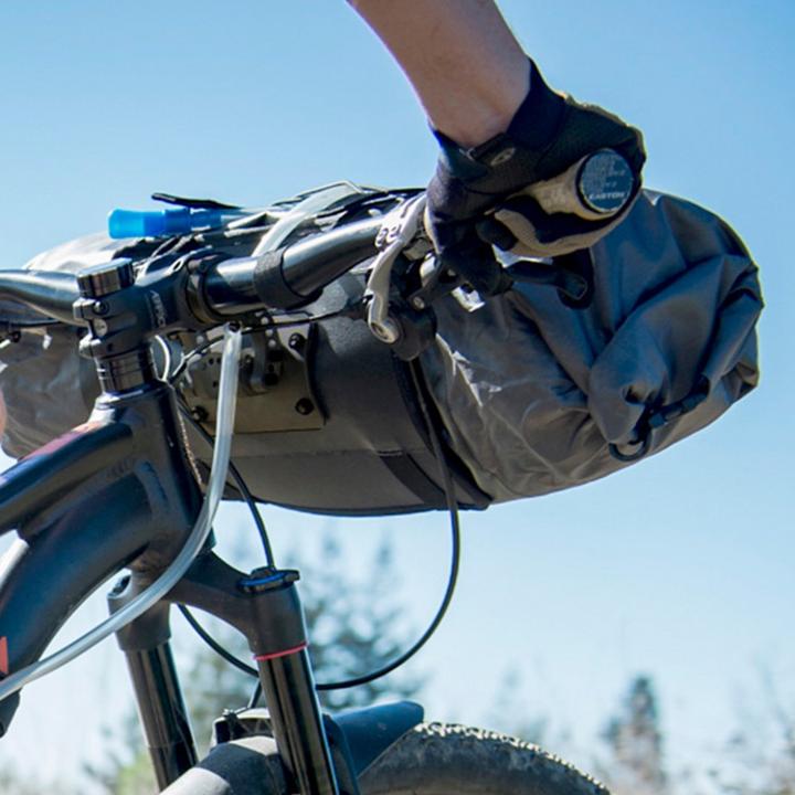 Actual product image Blackburn Outpost (14 l, Handlebar bag)