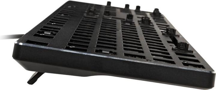 Actual product image Glorious PC Gaming Race Gmmk (DE, Cable)