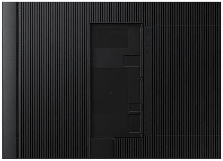 Actual product image Samsung QB65C (3840 x 2160 Pixels, 65")