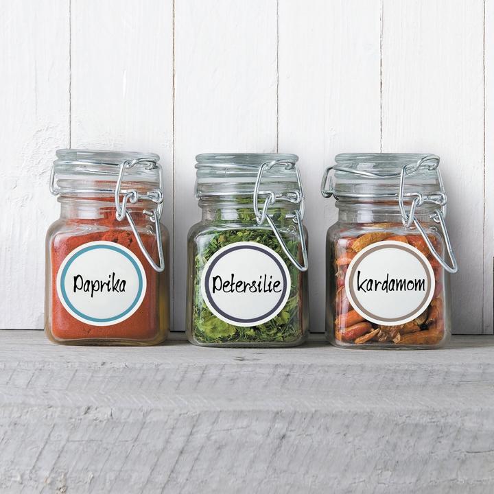 Actual product image Avery Round labels