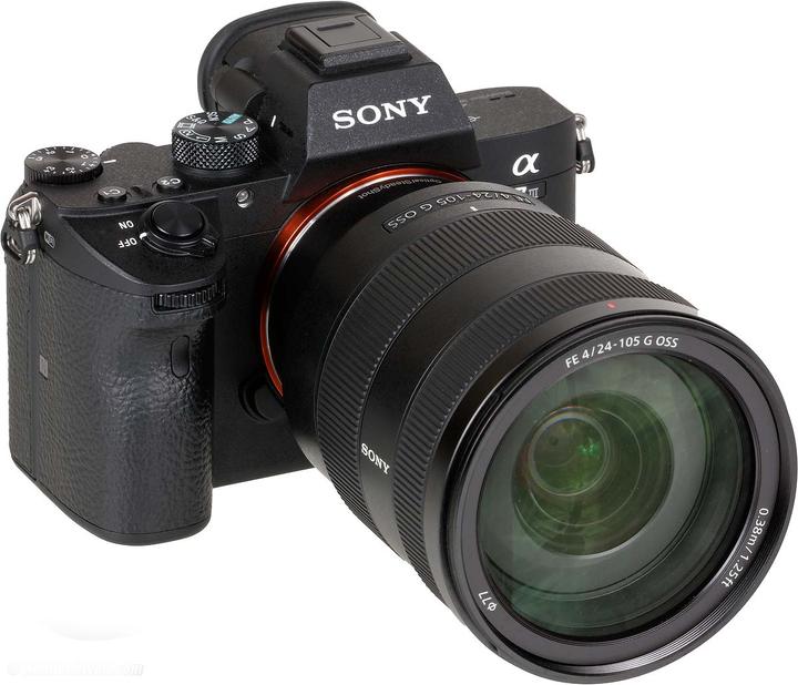 Produktbild Sony Alpha 7 III Kit (24 - 105 mm, 24.20 Mpx, Vollformat)