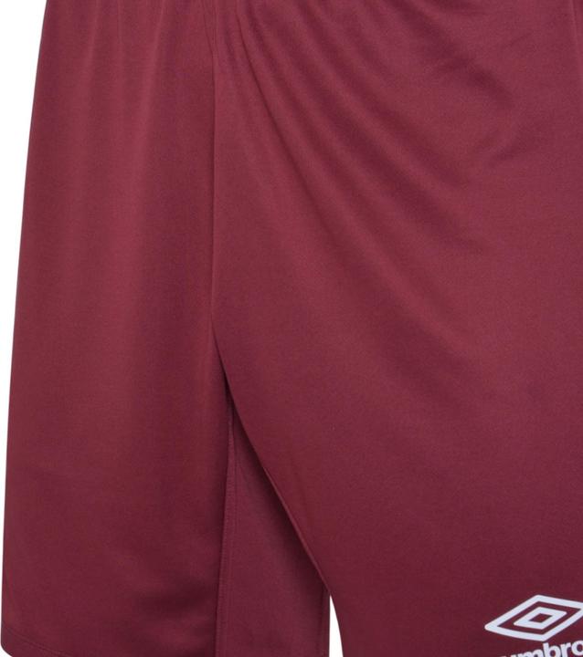 Actual product image Umbro Four shorts (146)