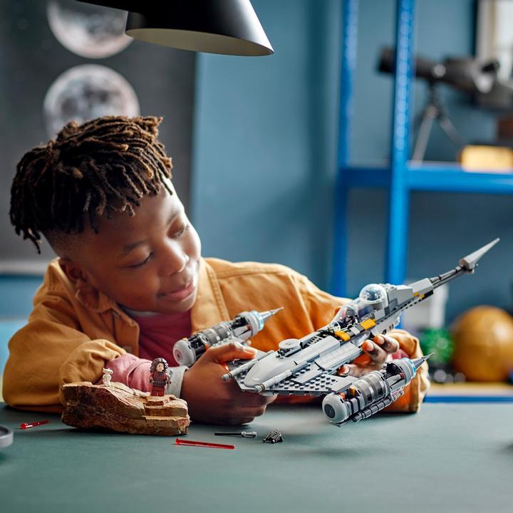 Actual product image LEGO The N-1 Starfighter of the Mandalorian (75325, LEGO Star Wars)