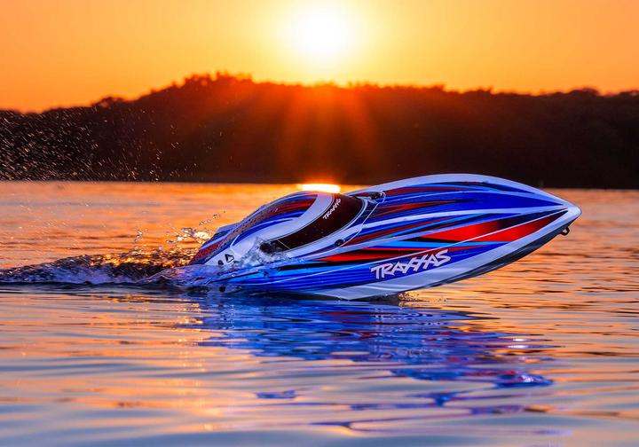 Productafbeelding Traxxas DISRUPTOR blauw 26 inch V-romp zelfrichtende boot zonder accu en oplader