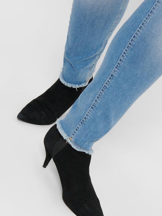 Actual product image Only Curvy CarWilly Reg Ankle Skinny Fit Jeans (W48/L32)