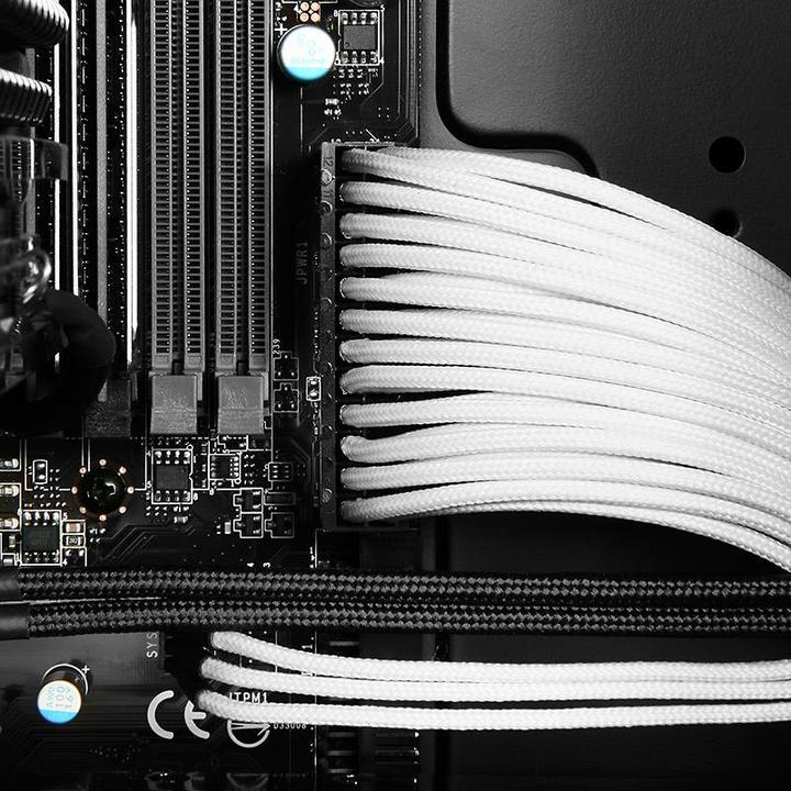 Image du produit BitFenix Adaptateur Molex à 4x SATA