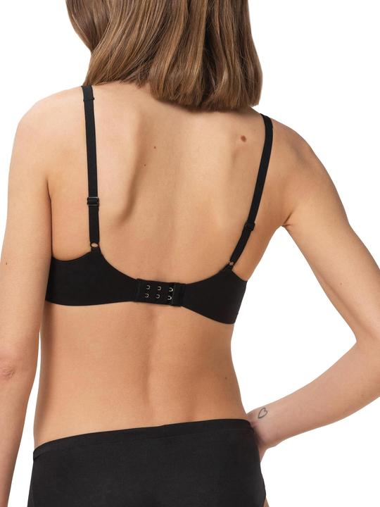 Actual product image Triumph Body Make-up Soft Touch underwired bra (Single pack, 80 D)