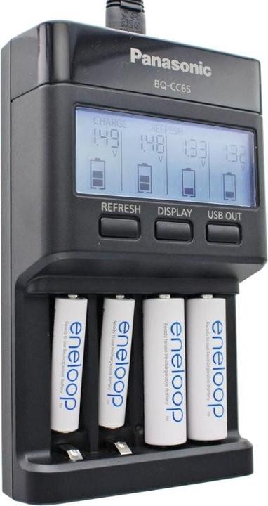 Produktbild Panasonic Ladegerät Eneloop BQ-CC65 inkl., 4 eneloop AAA Micro und AccuCell AkkuBox Blue (1 Stk., AAA, Ladegerät inkl. Akku)