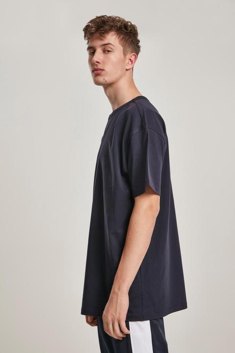 Actual product image Urban Classics Organic Basic Tee (S)