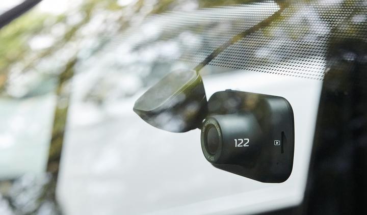 Produktbild Nextbase NBDVR122 (Eingebaute Anzeige, Akku, Eingebautes Display, Bluetooth, GPS-Empfänger, Beschleunigungssensor, Eingebautes Mikrofon, HD)