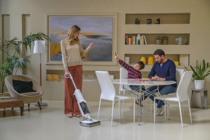 Actual product image Hoover HW500 011 (4 bar, 150 W)