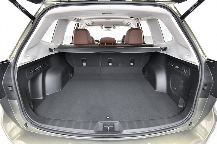 Produktbild Aristar Kofferraumwanne für Subaru Forester / e-Boxer Facelift ab 2020