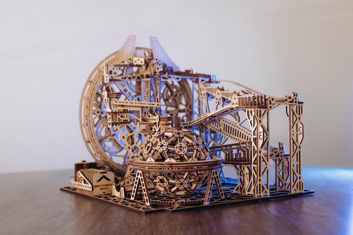 Image du produit Wood Trick Circuit de billes Galaxy - Kit de construction en bois 3D