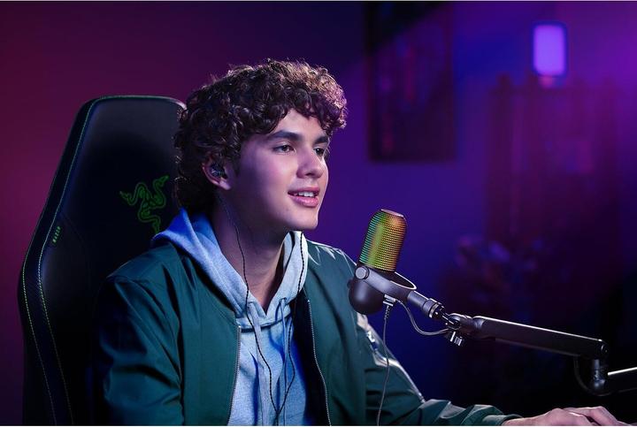 Immagine prodotto Razer Seiren V3 Chroma