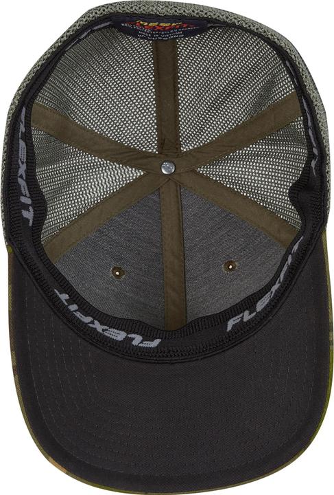 Actual product image Flexfit Multicam Trucker Mesh Cap - 13949 (One size)