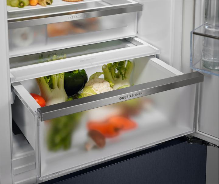 Image du produit Electrolux IK2581BNR (245 l)