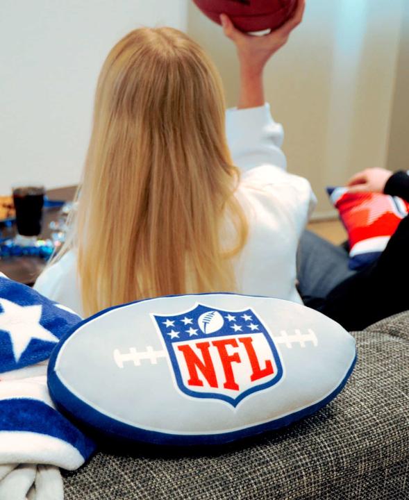 Actual product image Herding NFL Contour Cushion (4 x 24 x 38 cm)