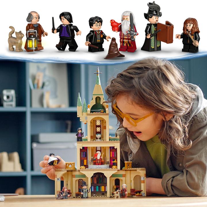Produktbild LEGO Hogwarts: Dumbledores Büro (76402, LEGO Harry Potter)